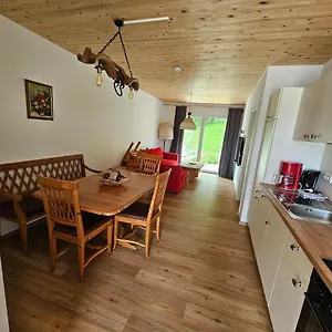 https://rustikale-ferienwohnung-auf-rups-hof.com-bavaria.com